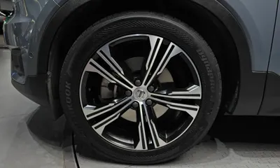 Volvo XC40 2020, 77656 км, за 16836.76 USD