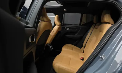 Volvo XC40 2020, 77656 км, за 16836.76 USD - фото 12