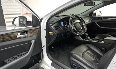 Hyundai Sonata 2015, 85256 км, за 6210.77 USD - фото 10