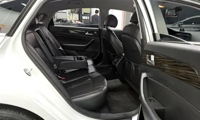Hyundai Sonata 2015, 85256 км, за 6210.77 USD - фото 12