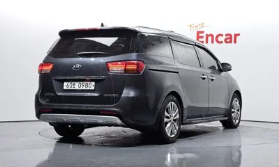 Kia Canival 2016, 166964 км, за 6754.96 USD