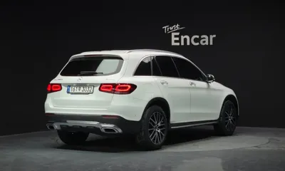 Mercedes-Benz GLC-Class 2022, 15405 км, за 25644.57 USD