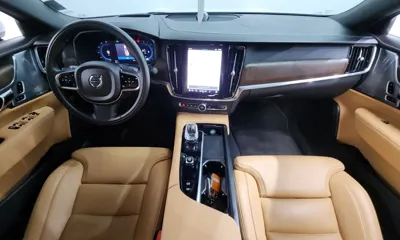 Volvo S90 2022, 17537 км, за 28093.62 USD - фото 7