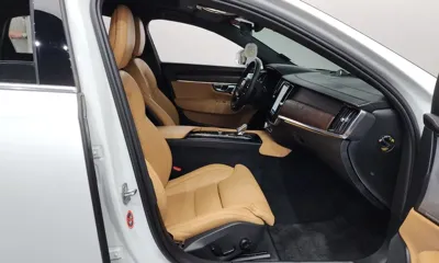 Volvo S90 2022, 17537 км, за 28093.62 USD - фото 26