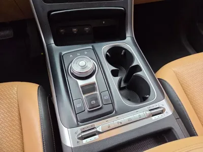 Kia Canival 2021, 106000 км, за 12372.2 USD - фото 9