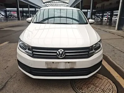 Volkswagen Santana 2022, 82000 км, за 6062.27 USD