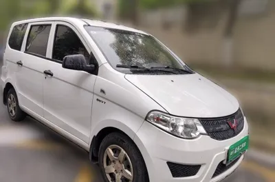 Wuling Hongguang 2015, 76300 км, за 4720 USD