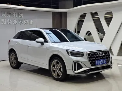 Audi Q2L 2022, 13000 км, за 19920.48 USD