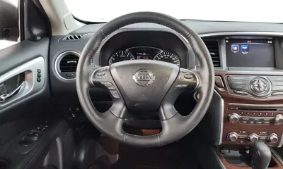 Nissan Pathfinder 2018, 89585 км, за 7811.08 USD - фото 13