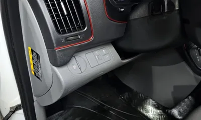 Hyundai Starex 2017, 62785 км, за 8787.58 USD - фото 16