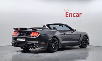 Ford Mustang 2020, 53706 км, за 16187.64 USD