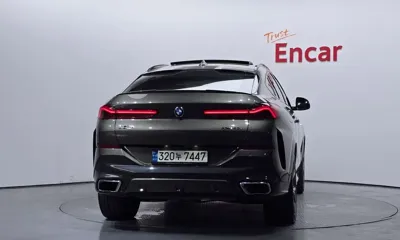 BMW X6 2021, 98949 км, за 37719.89 USD