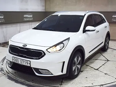 Kia Niro · 2017 год