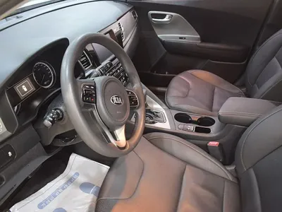 Kia Niro 2017, 120900 км, за 6577.21 USD