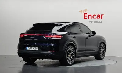Porsche Cayenne 2022, 61036 км, за 58234.7 USD - фото 2