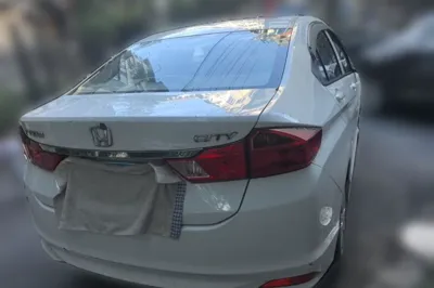 Honda City 2015, 81300 км, за 4087 USD - фото 27