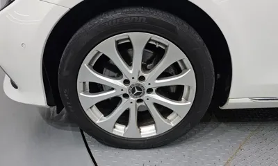 Mercedes-Benz E-Class 2018, 113828 км, за 14375.74 USD