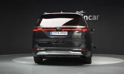 Kia Canival 2021, 102850 км, за 14065.24 USD