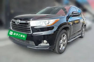 Toyota Highlander · 2015 год