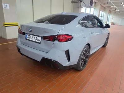 BMW 2-Series 2025, 4015 км, за 24744.41 USD