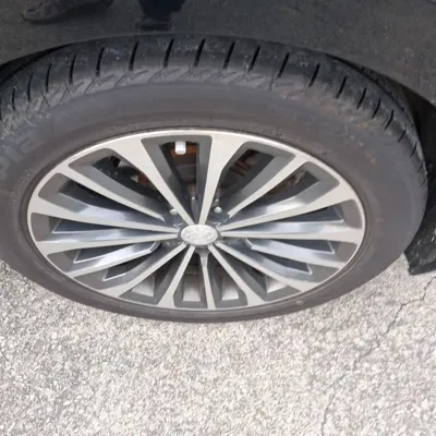 Hyundai Grandeur 2014, 246359 км, за 1947.88 USD