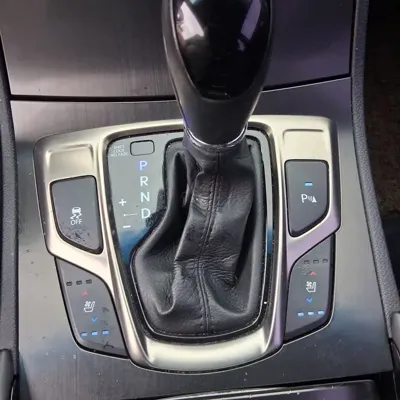 Hyundai Grandeur 2014, 246359 км, за 1947.88 USD - фото 9