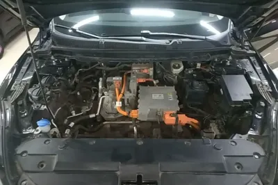 Hongqi E-QM5 2022, 23700 км, за 12401 USD - фото 30