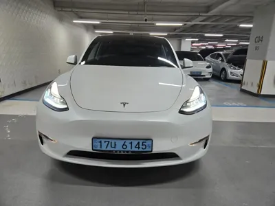 Tesla Model Y 2021, 48056 км, за 26585.27 USD