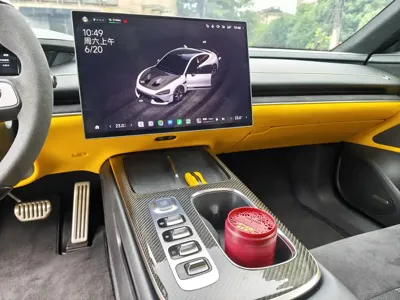 Xiaomi SU7 Ultra 2025, 17000 км, за 60322.18 USD - фото 22