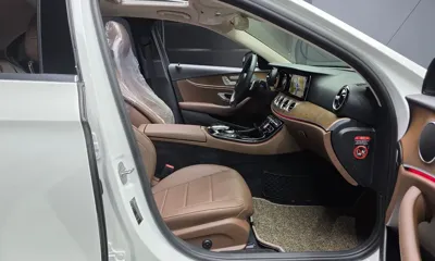 Mercedes-Benz E-Class 2018, 79102 км, за 15276.6 USD - фото 11