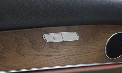 Mercedes-Benz E-Class 2018, 79102 км, за 15276.6 USD - фото 18