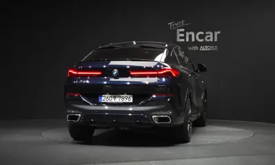 BMW X6 2025, 7989 км, за 79755.81 USD