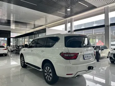 Nissan Patrol 2020, 75000 км, за 27261.64 USD