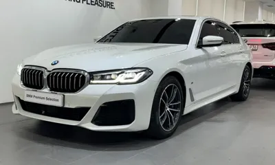 BMW 5-Series · 2022 год