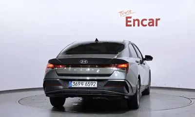 Hyundai Avante 2024, 151328 км, за 8403.91 USD
