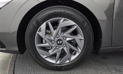 Hyundai Avante 2024, 151328 км, за 8403.91 USD