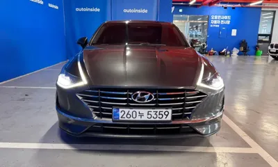 Hyundai Sonata 2021, 105422 км, за 10174.61 USD