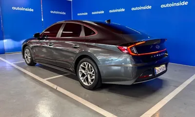 Hyundai Sonata 2021, 105422 км, за 10174.61 USD