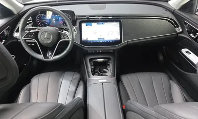 Mercedes-Benz E-Class 2024, 31782 км, за 35179.17 USD - фото 7