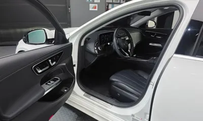 Mercedes-Benz E-Class 2024, 31782 км, за 35179.17 USD - фото 10