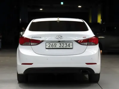 Hyundai Avante 2014, 213342 км, за 2717.92 USD