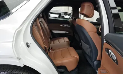 Genesis GV70 2024, 22426 км, за 28807.4 USD - фото 12