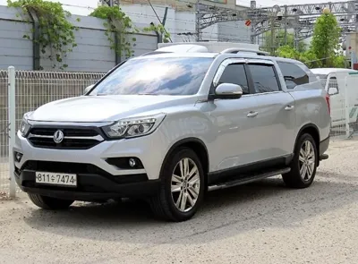 KG_Mobility_Ssangyong Rexton · 2018 год