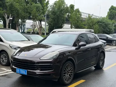Porsche Cayenne · 2020 год