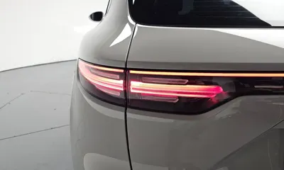 Porsche Cayenne 2023, 24210 км, за 74832.61 USD - фото 23