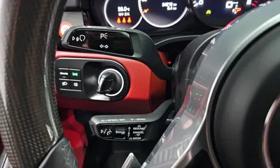 Porsche Cayenne 2023, 24210 км, за 74832.61 USD - фото 27