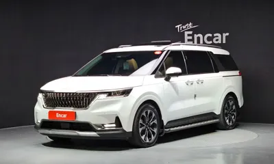 Kia Canival · 2023 год
