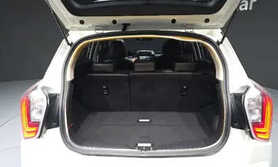 KG_Mobility_Ssangyong TIBOLI 2020, 119167 км, за 6316.34 USD - фото 20