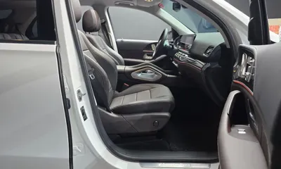 Mercedes-Benz GLE-Class 2023, 59726 км, за 52154.98 USD - фото 26