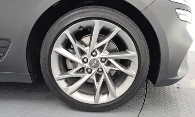 Genesis G70 2023, 75279 км, за 18970.72 USD - фото 21